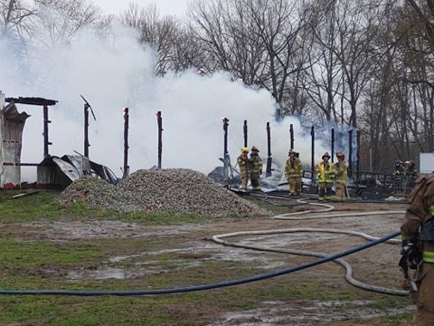 Fire destroys barn in Goshen